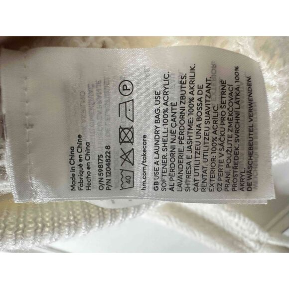 H&M Sweater Womens Size XXL Ivory White Pullover Longsleeve Ruffled Lacebook - Picture 8 of 10